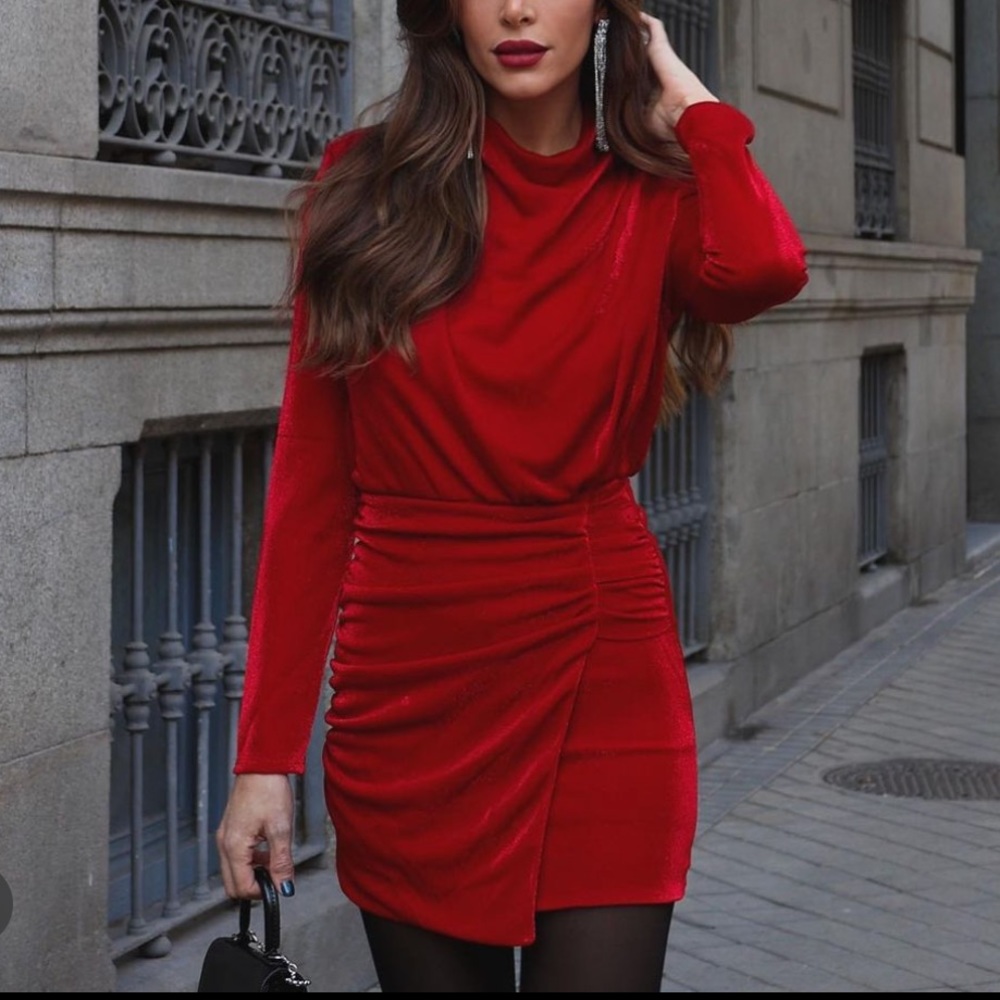 Bershka Red dress, perfect for Valentines!